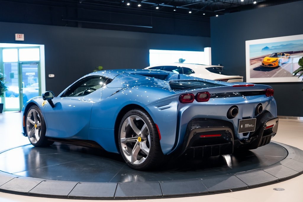 2022 Ferrari SF90 Spider Base photo 29