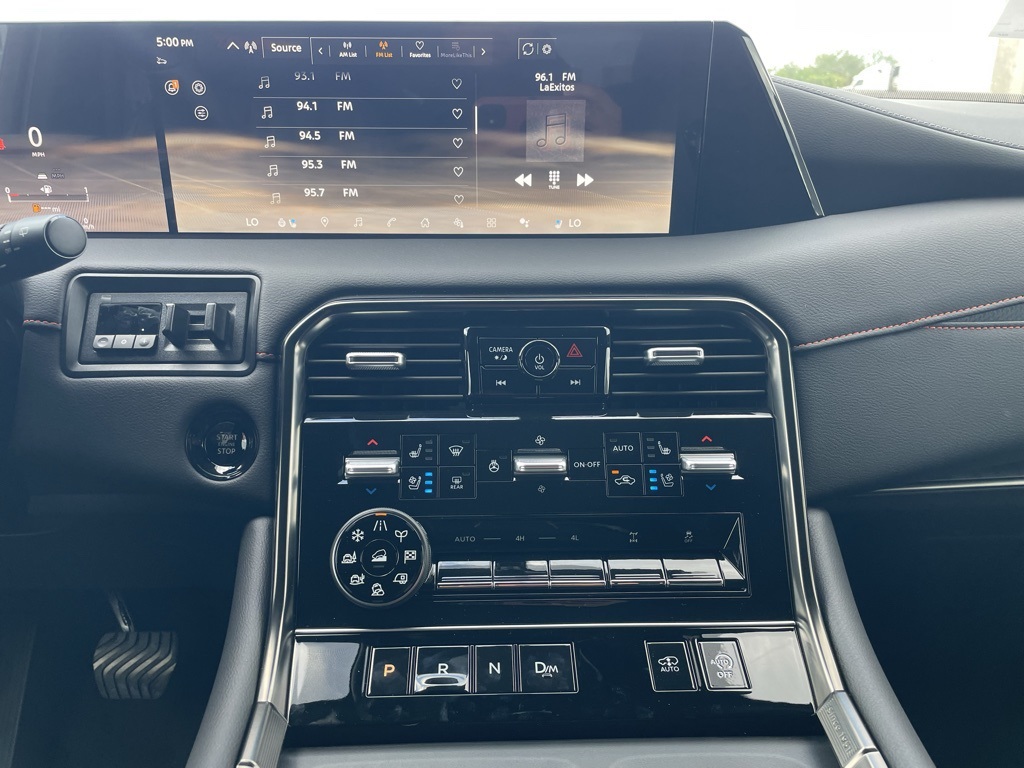 2026 Nissan Armada photo 13