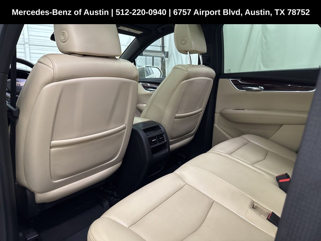 2017 Cadillac XT5 Luxury photo 10