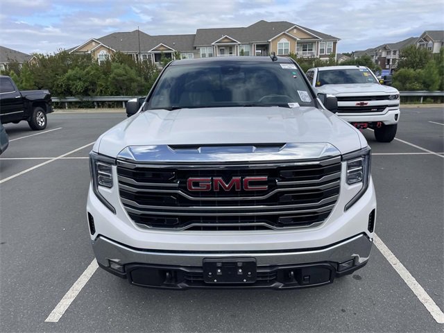 2023 Gmc Sierra 1500 SLT photo 3