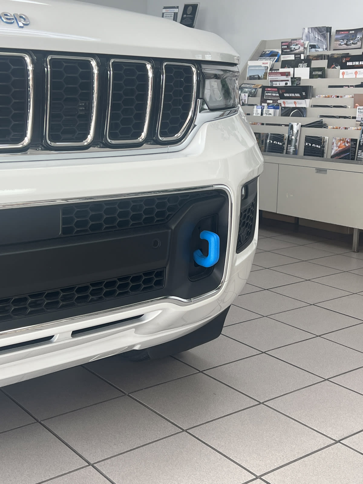 2023 Jeep Cherokee Overland photo 8