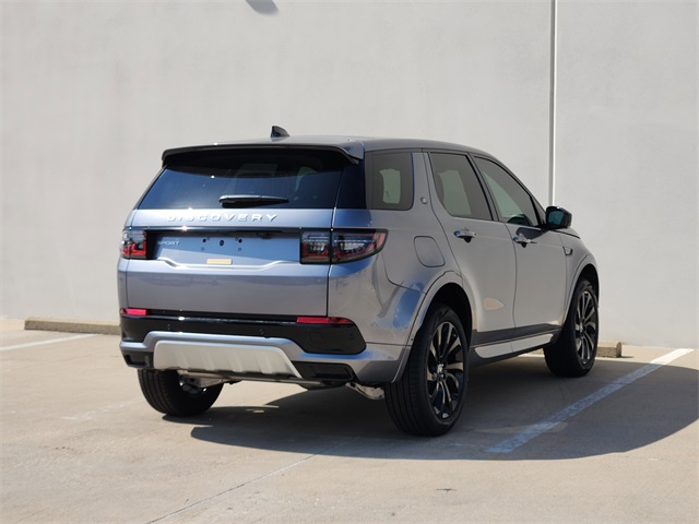 2025 Land Rover Discovery Sport S photo 4
