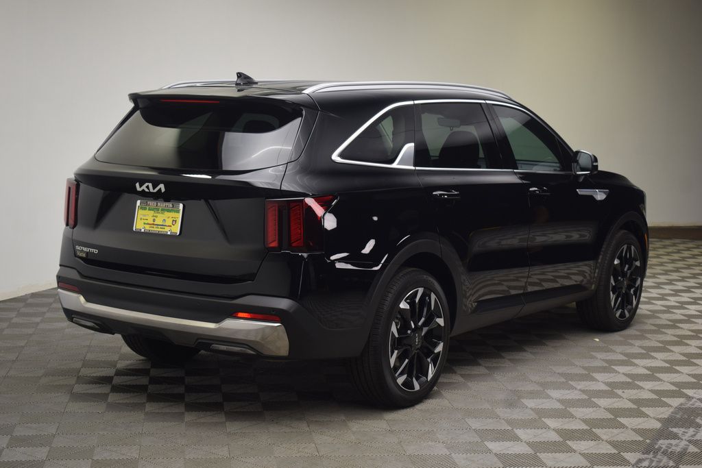 2025 Kia Sorento EX photo 5