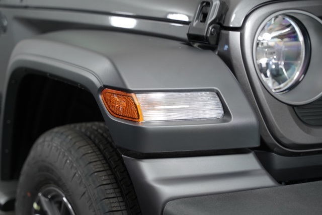 2025 Jeep Wrangler Sport S photo 43