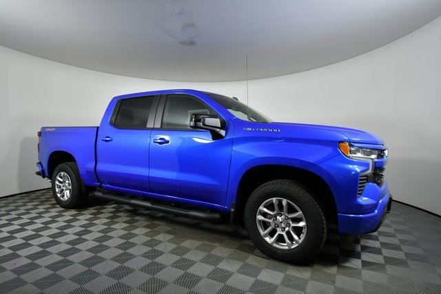 2025 Chevrolet Silverado 1500 RST photo 8