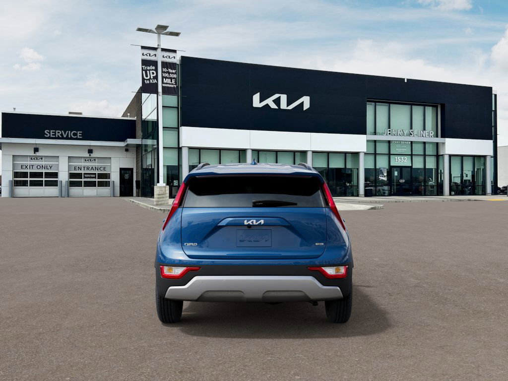 2025 Kia Niro EX photo 4