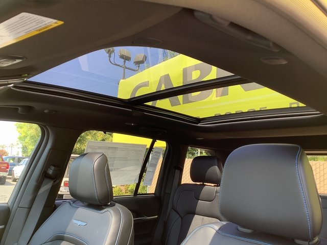 2023 Jeep Grand Cherokee Trailhawk 4xe photo 21