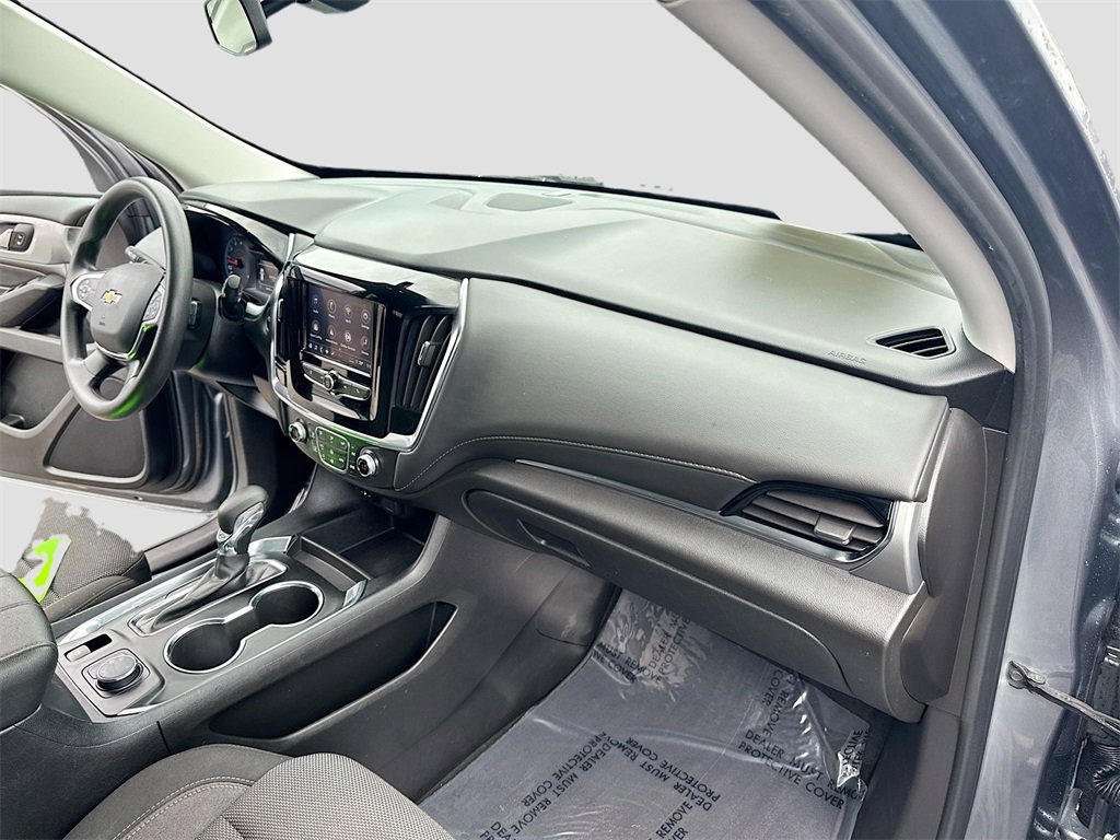 2021 Chevrolet Traverse LS photo 29