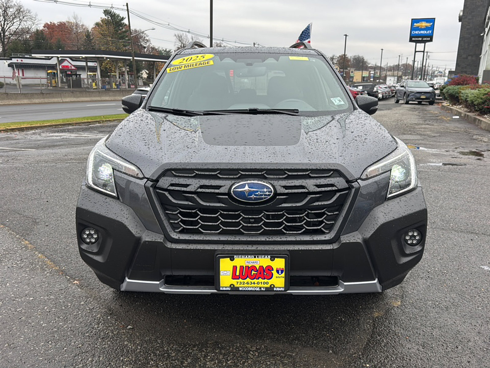 2025 Subaru Forester Wilderness photo 2