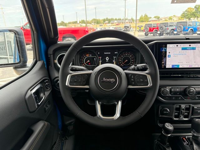 2025 Jeep Wrangler Sahara photo 12