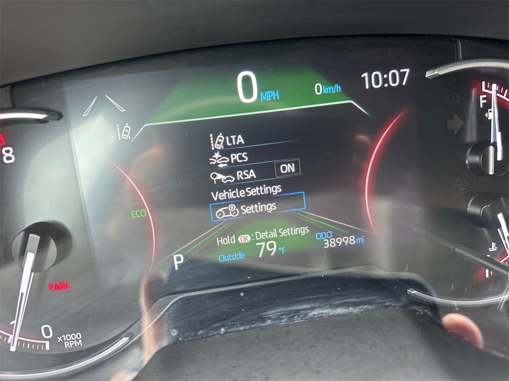 2024 Toyota RAV4 LE photo 19