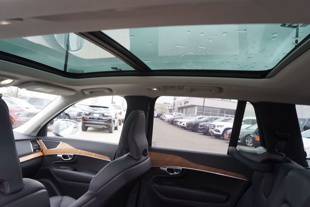 2024 Volvo XC90 B5 Plus photo 18