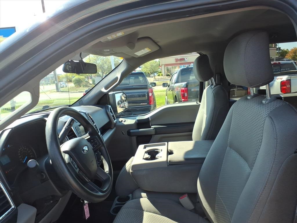 2015 Ford F-150 XLT photo 10