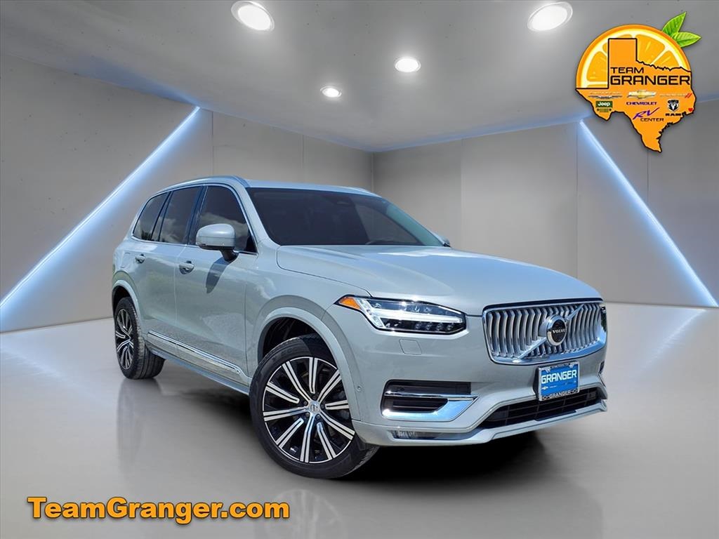 2024 Volvo XC90 Plus's photo