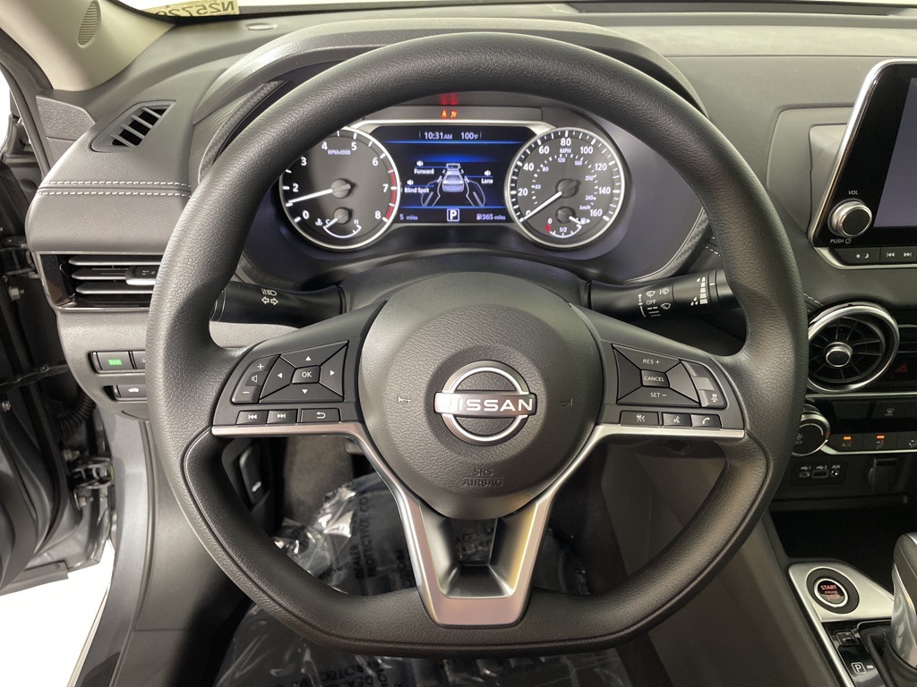 2025 Nissan Sentra SV photo 18