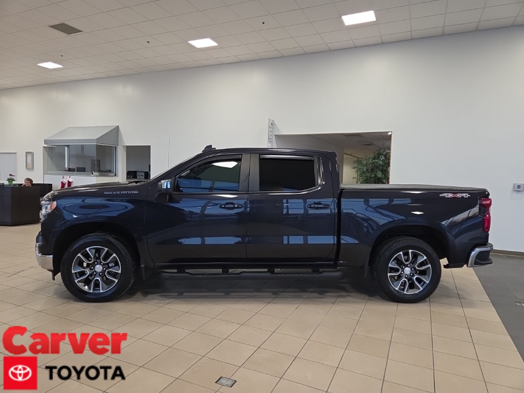 2023 Chevrolet Silverado 1500 LT's photo