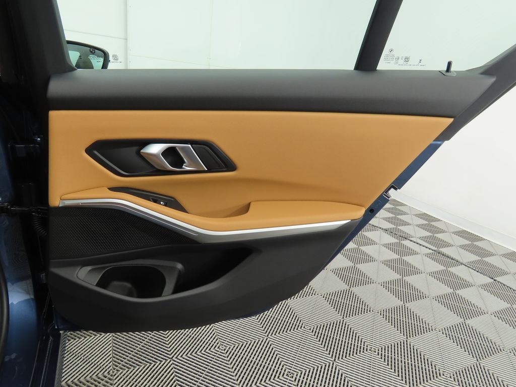 2025 Bmw 330i photo 28