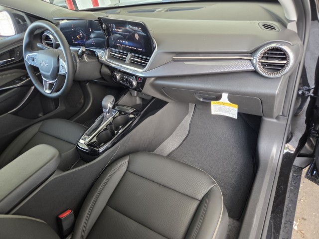2025 Chevrolet Trax ACTIV photo 38