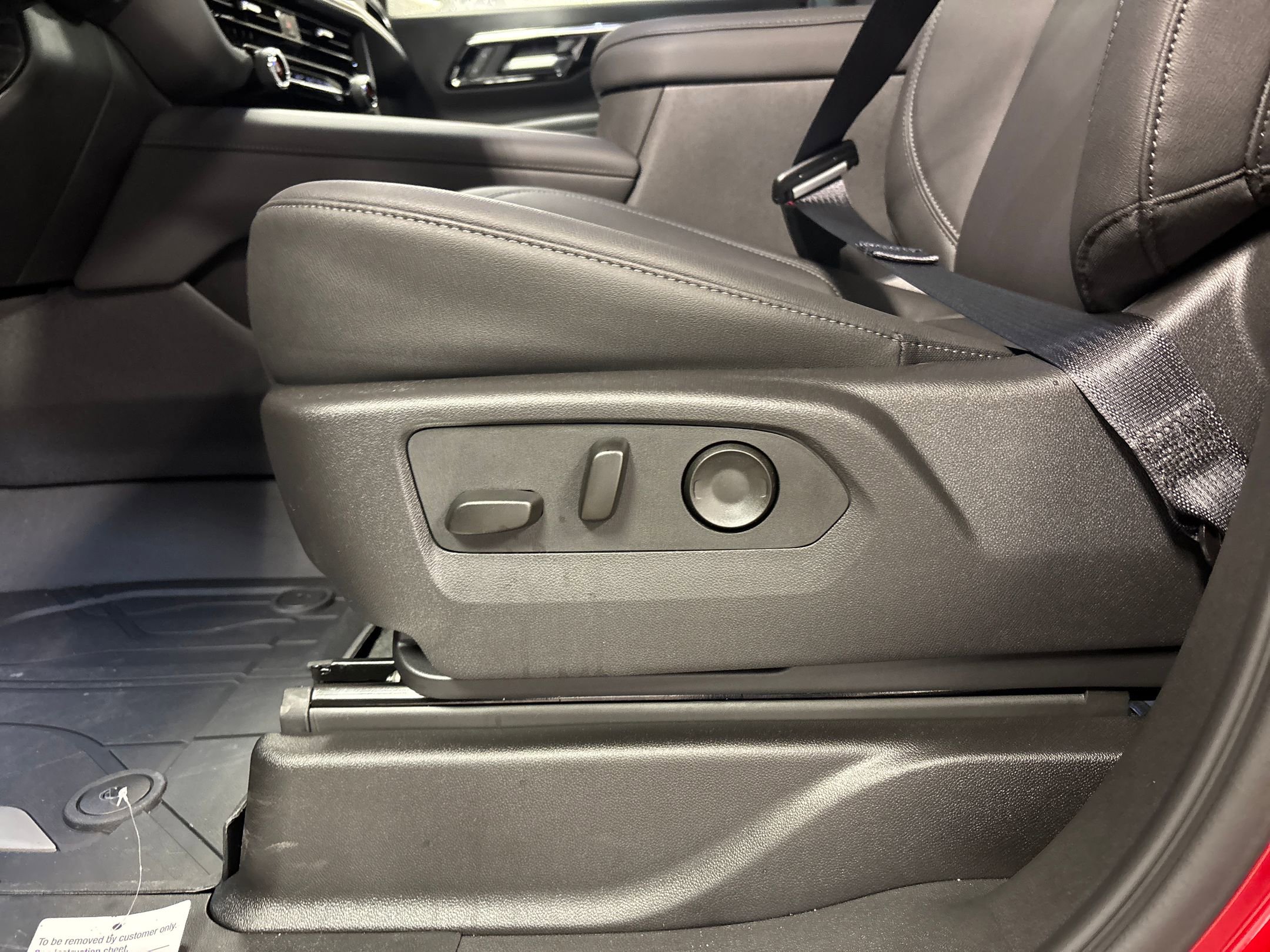 2025 Chevrolet Tahoe LT photo 13