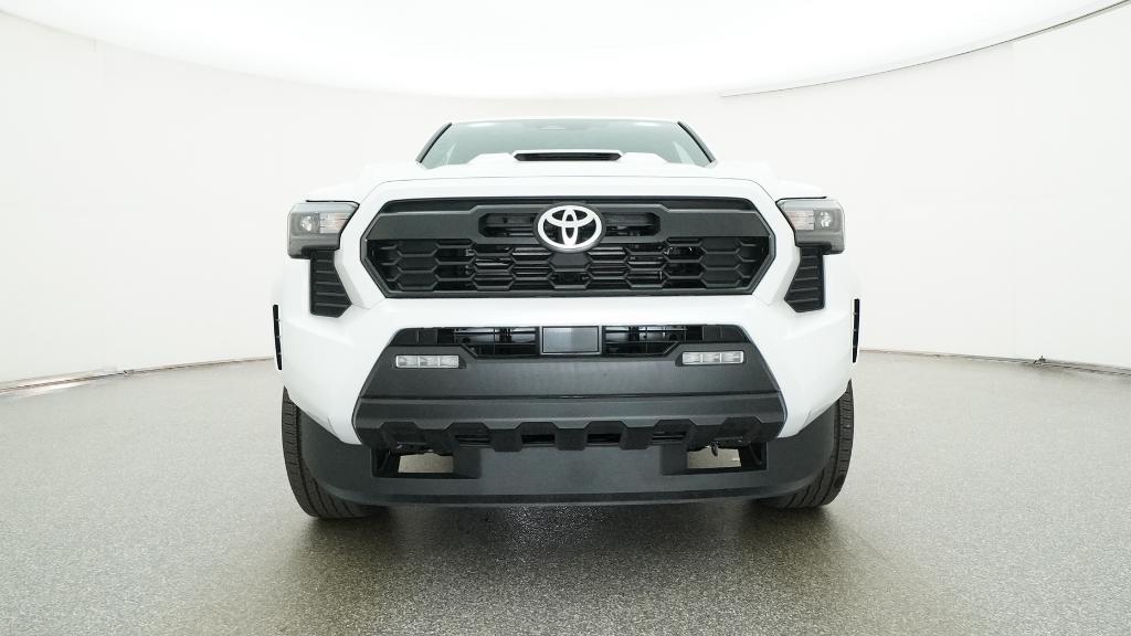 2025 Toyota Tacoma TRD Sport Double Cab photo 3