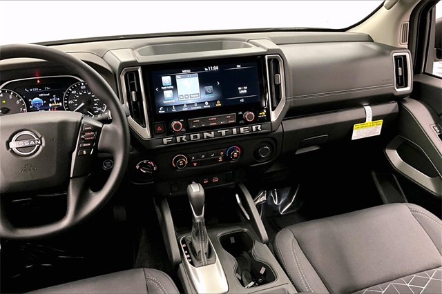 2025 Nissan Frontier SV photo 7