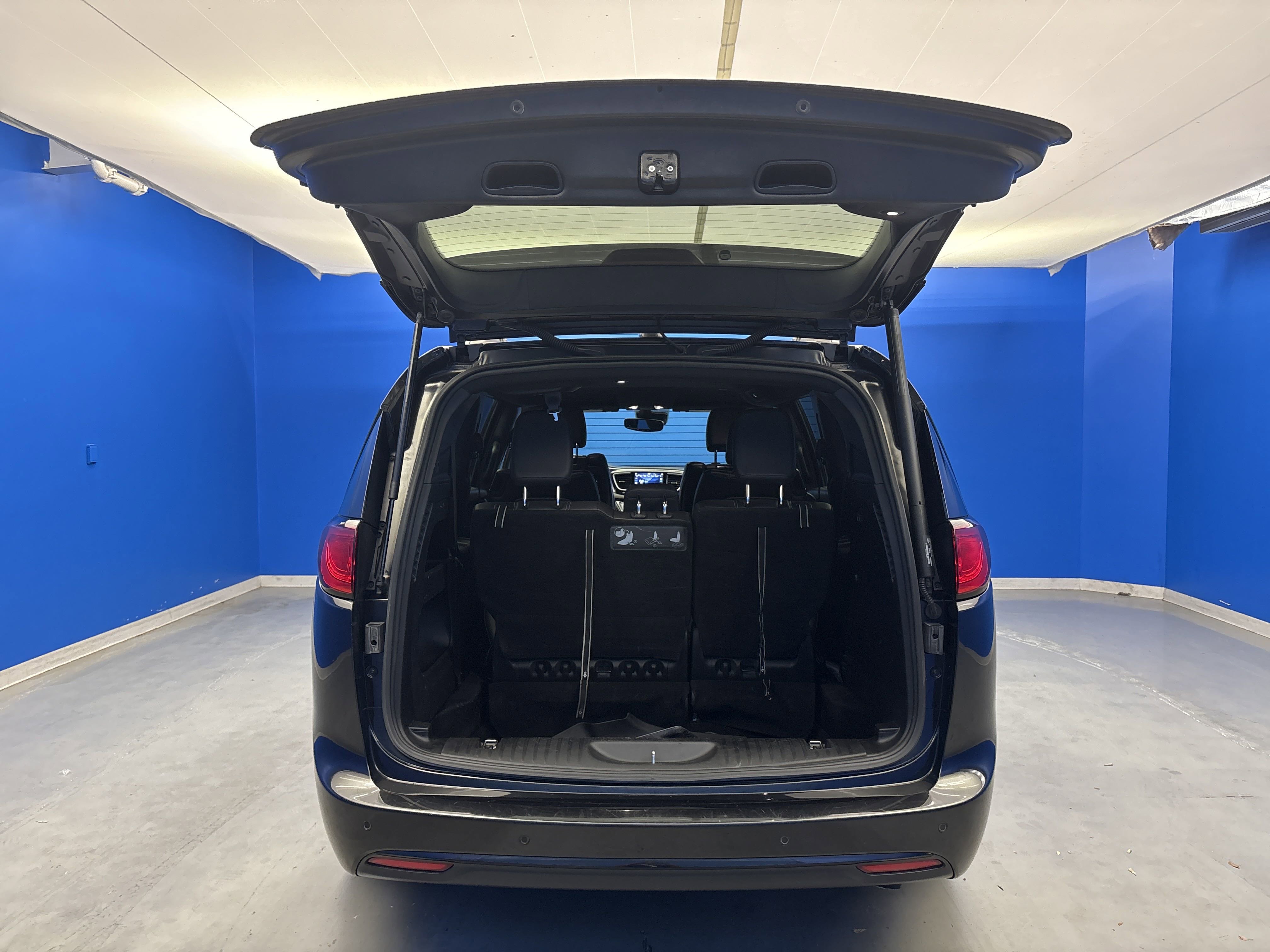 2020 Chrysler Pacifica Touring Plus photo 23