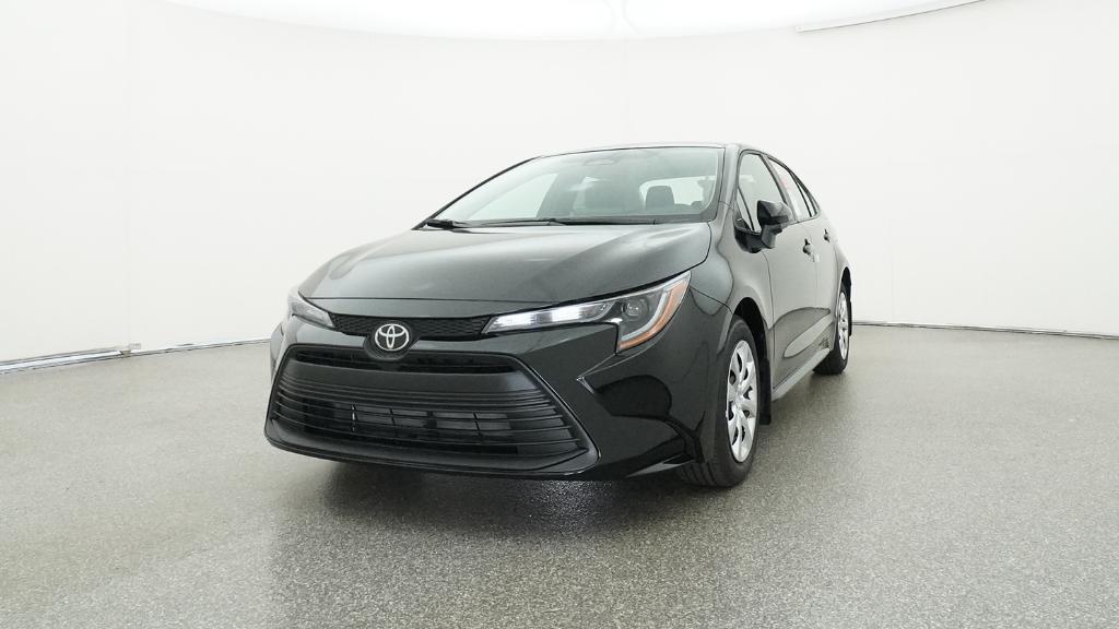 2025 Toyota Corolla LE photo 4