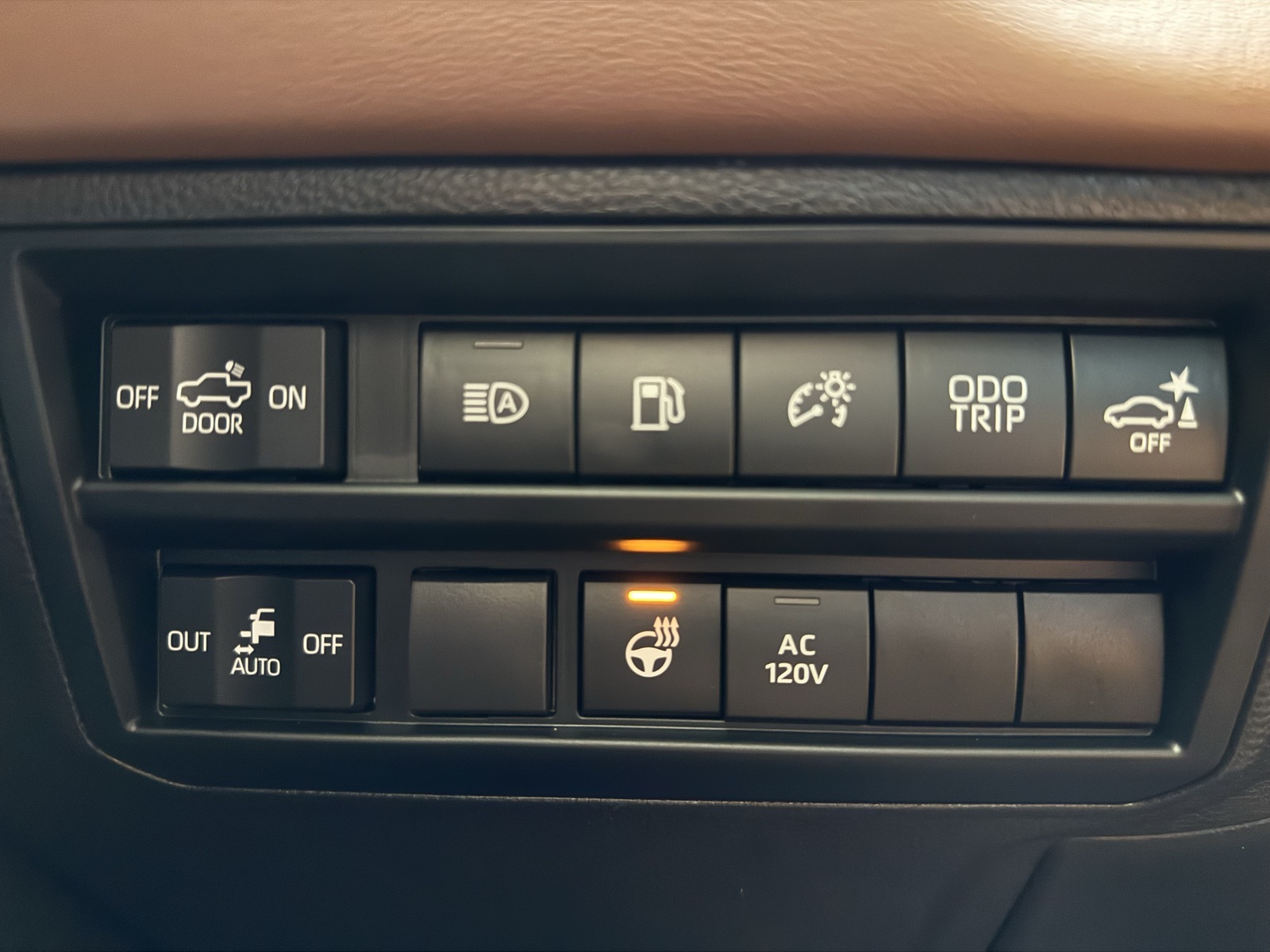 2024 Toyota Tundra 1794 Edition photo 18