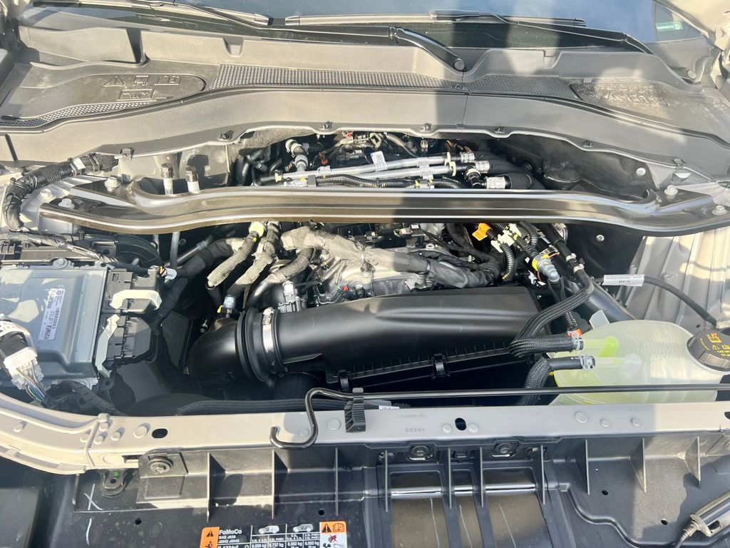2025 Ford Explorer ST-Line photo 51