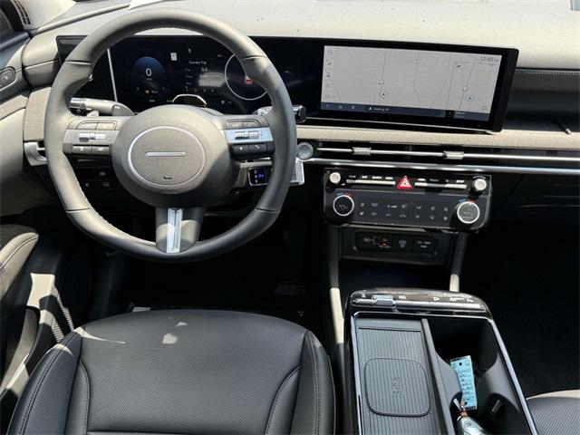 2025 Hyundai Tucson Hybrid Limited photo 16