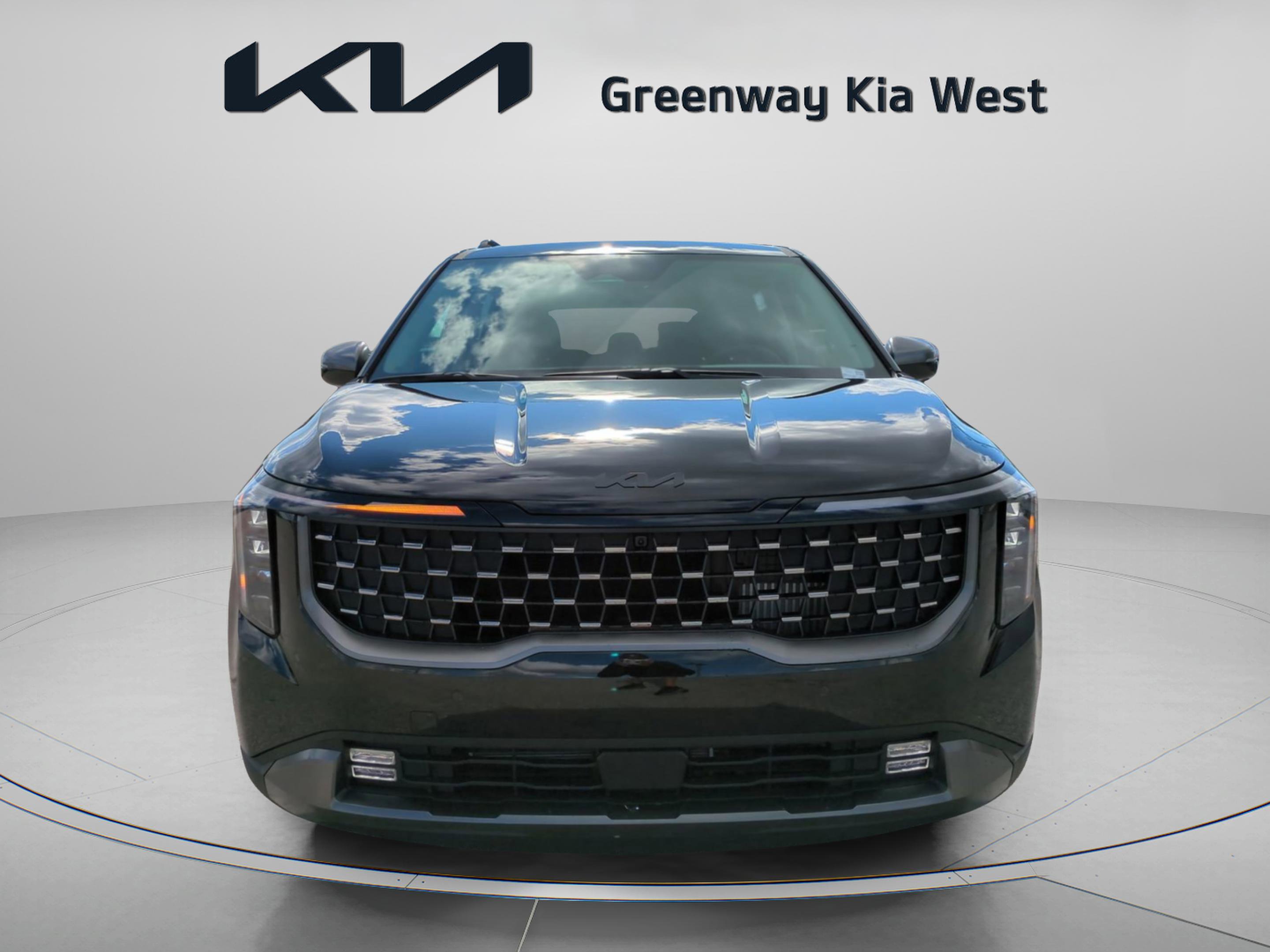 2026 Kia Carnival SX photo 2