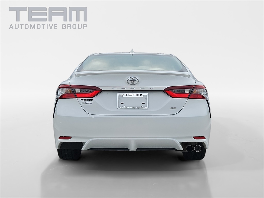 2023 Toyota Camry SE photo 6