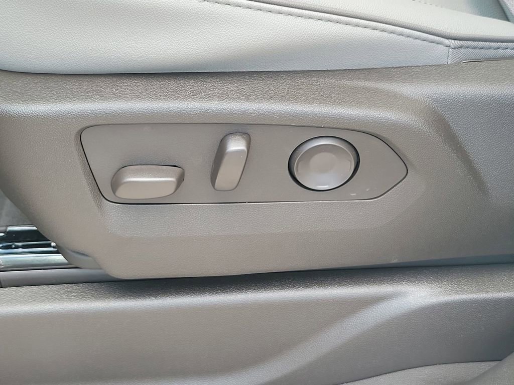 2025 Gmc Yukon XL photo 28