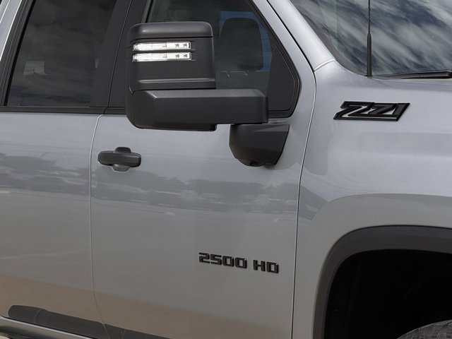 2025 Chevrolet Silverado 2500HD Custom photo 45