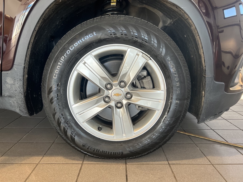 2020 Chevrolet Trax LS photo 11