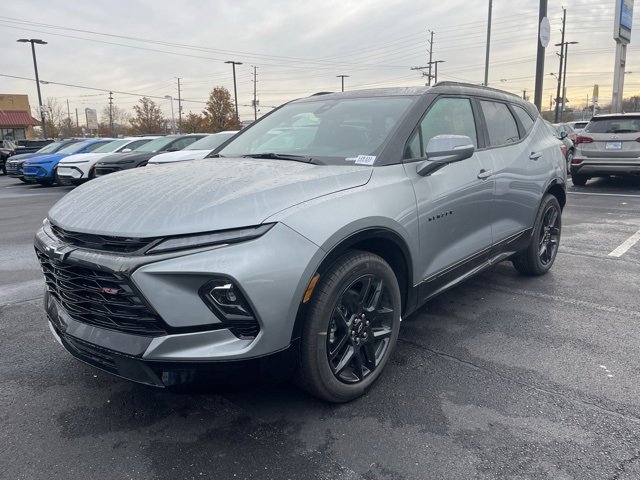 2026 Chevrolet Blazer RS photo 3