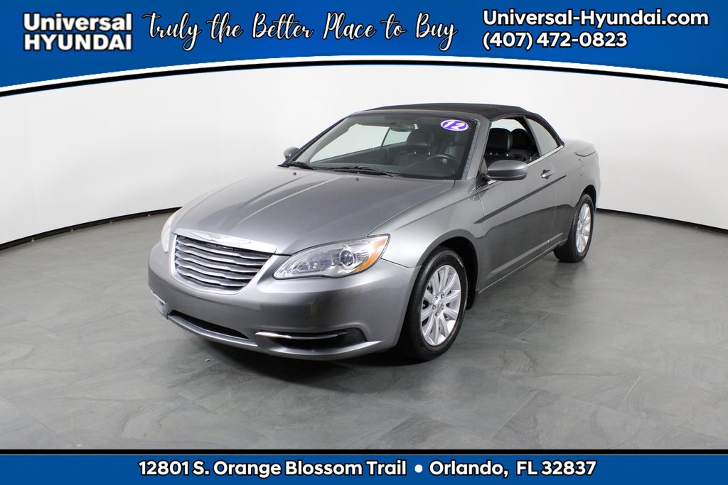 2012 Chrysler 200 Touring