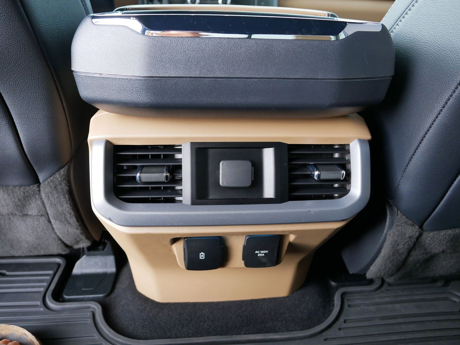 2023 Ford F-150 Lariat photo 15