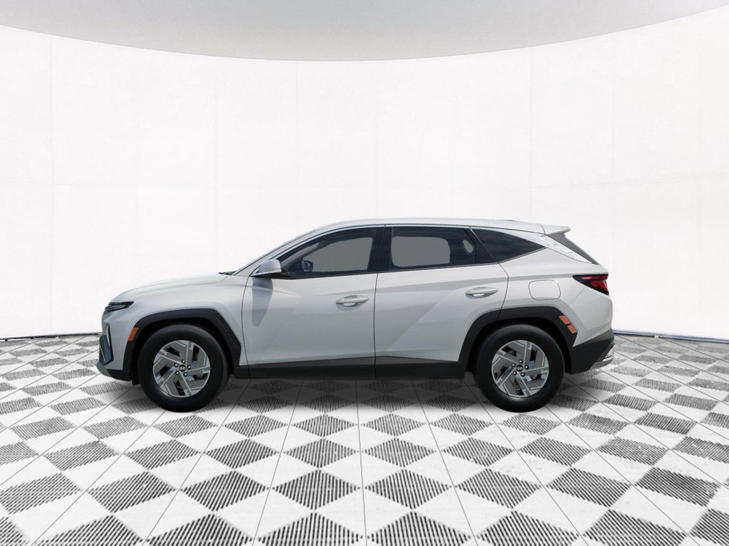 2026 Hyundai Tucson Hybrid Blue photo 2