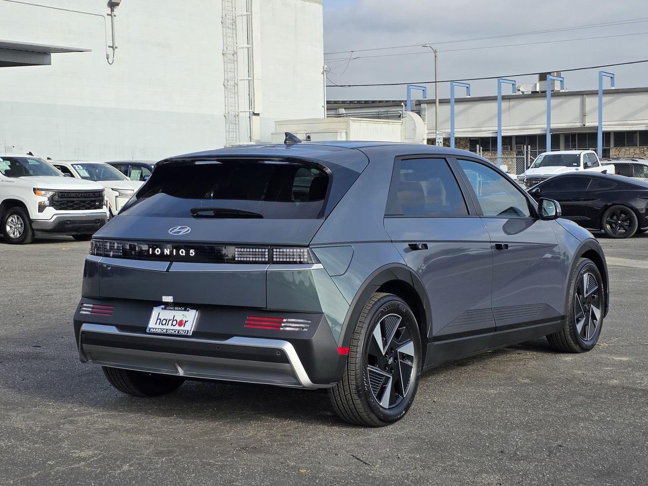 2025 Hyundai Ioniq 5 SE photo 7