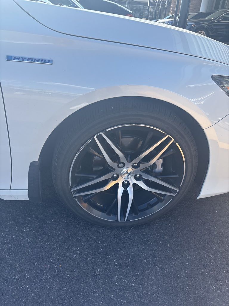 2021 Honda Accord Hybrid Touring photo 3