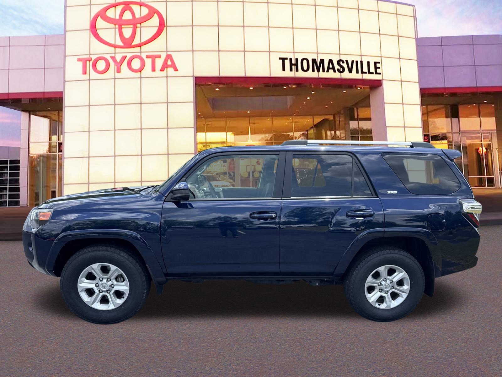 2024 Toyota 4Runner SR5 photo 8