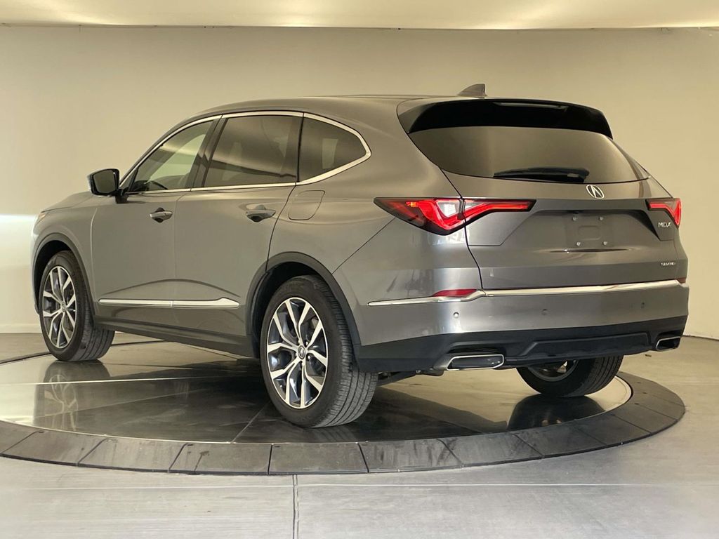 2022 Acura MDX Technology photo 3