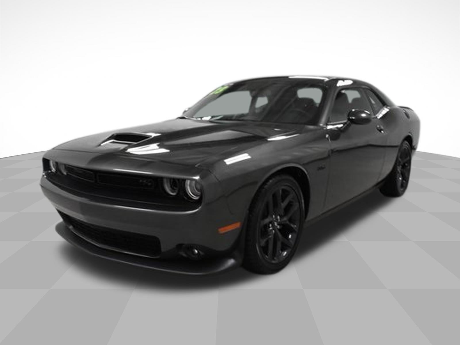 2023 Dodge Challenger R/T photo 20