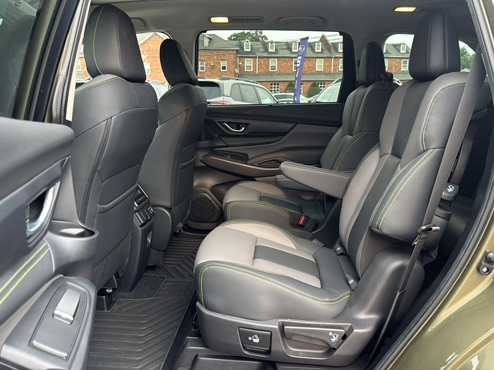 2023 Subaru Ascent Onyx Edition photo 20