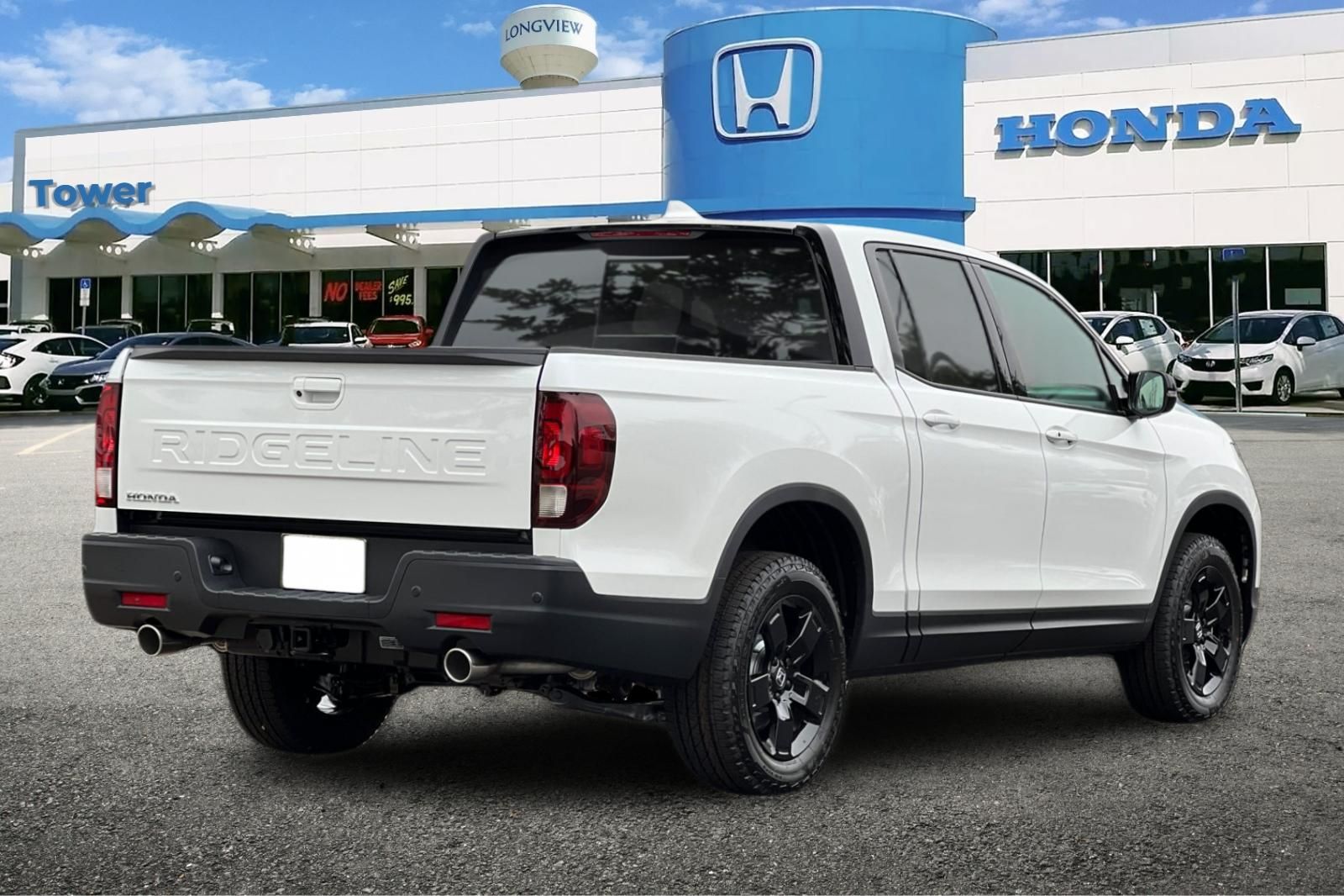 2025 Honda Ridgeline Black Edition photo 3