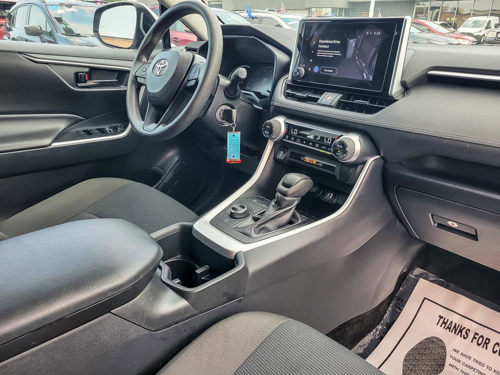2024 TOYOTA RAV4 - Image 28