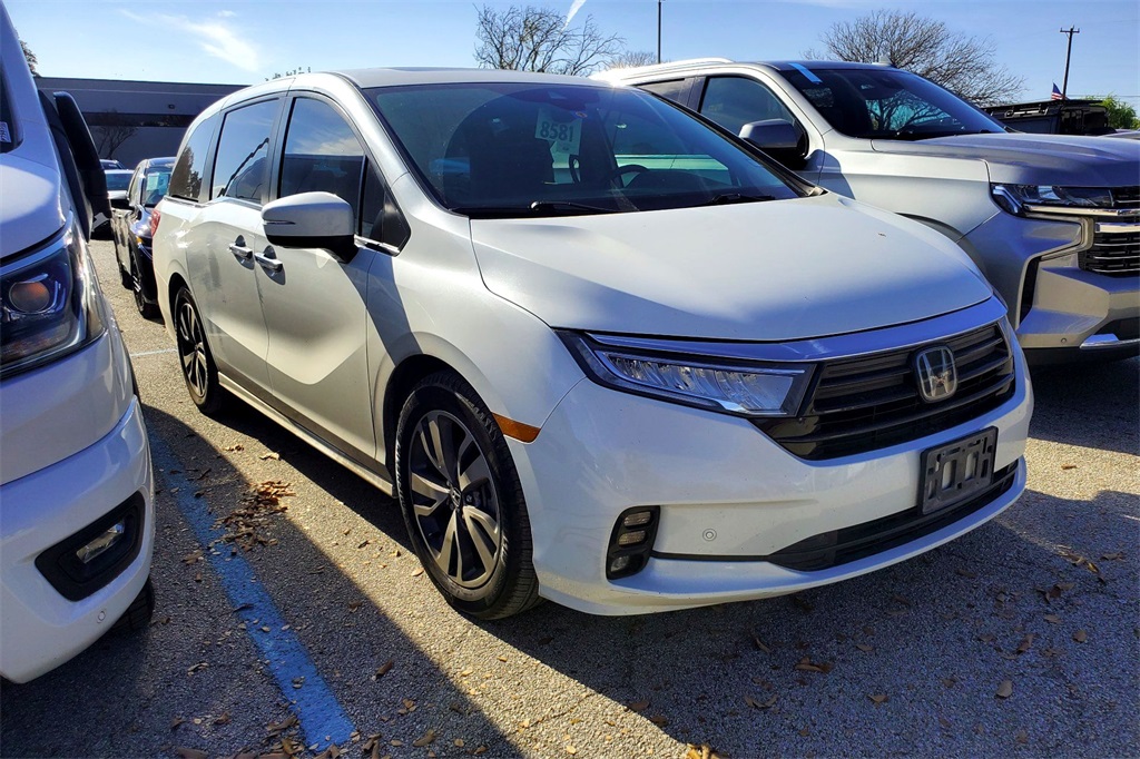 2022 Honda Odyssey Touring's photo