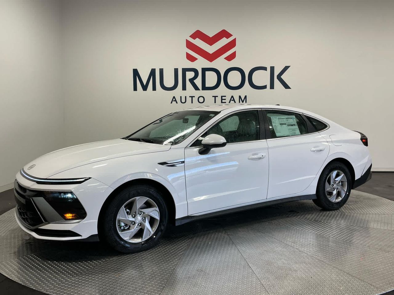 2026 Hyundai Sonata SE's photo