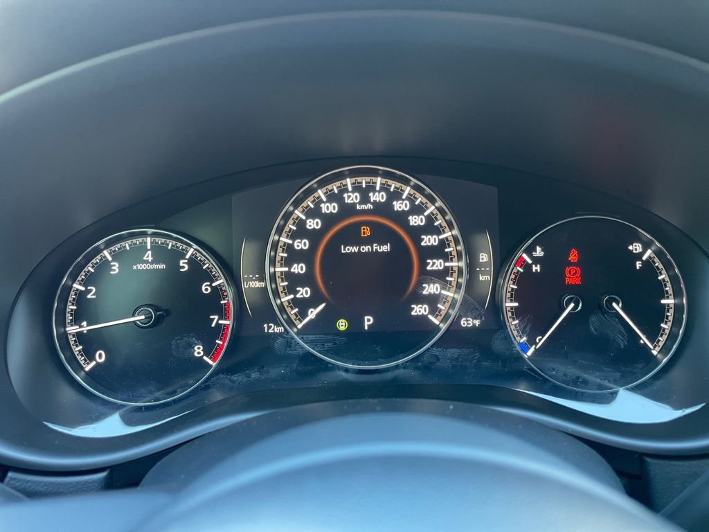 2025 Mazda CX-30 2.5 S Preferred photo 2